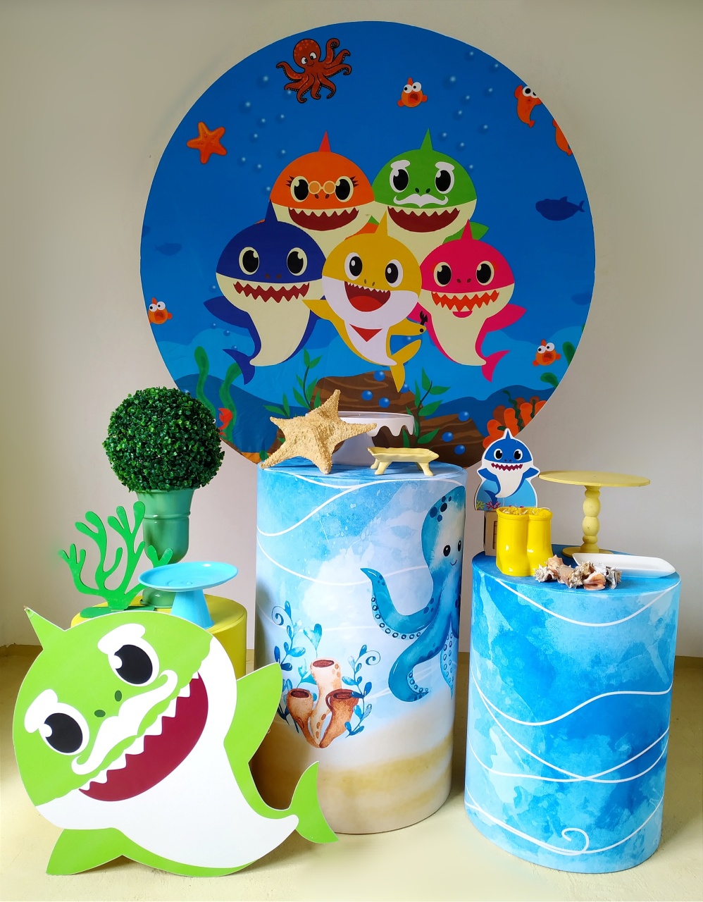 Baby Shark Menino ( Kit Prata)  - Beca Decorações