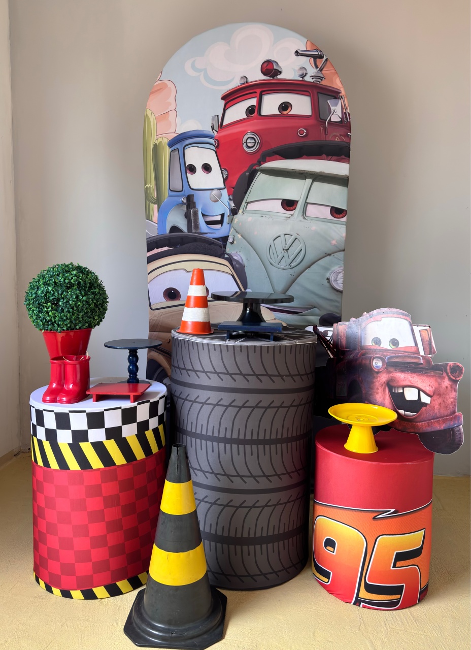 Carros Com Painel Romano  - Beca Decorações