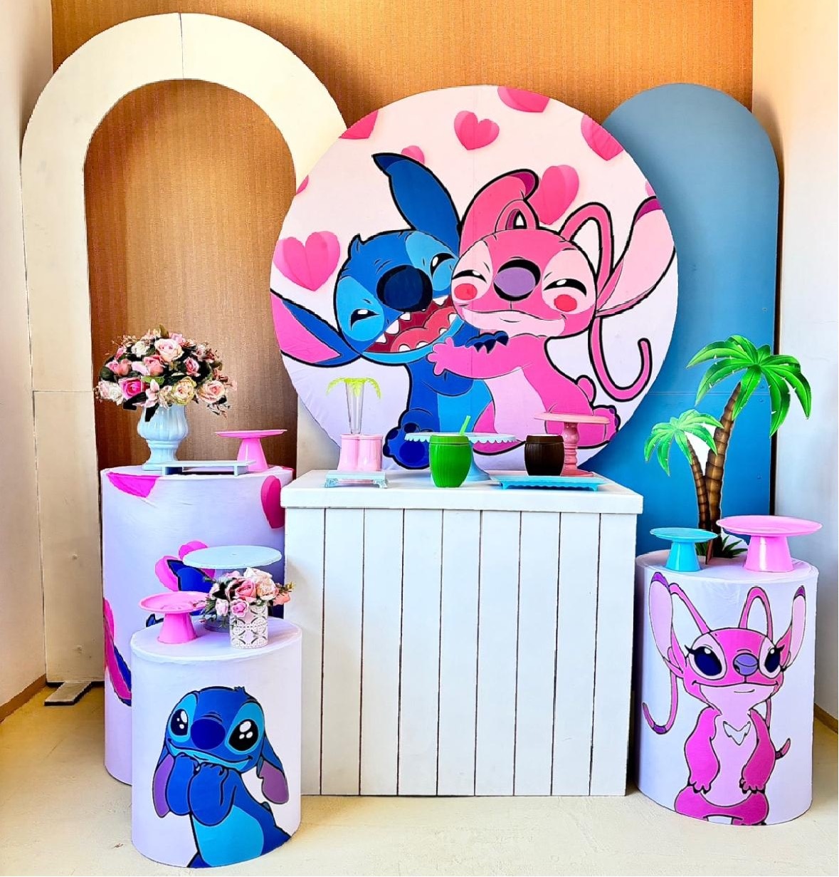 Lilo E Stitch ( Composição) - Beca Decorações