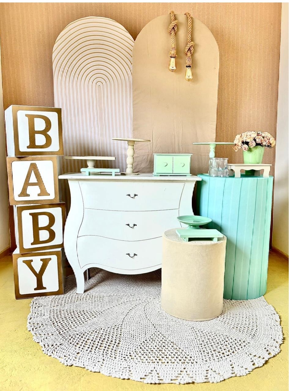 Chá de Bebê Verde E Bege (Composição 2) - Beca Decorações