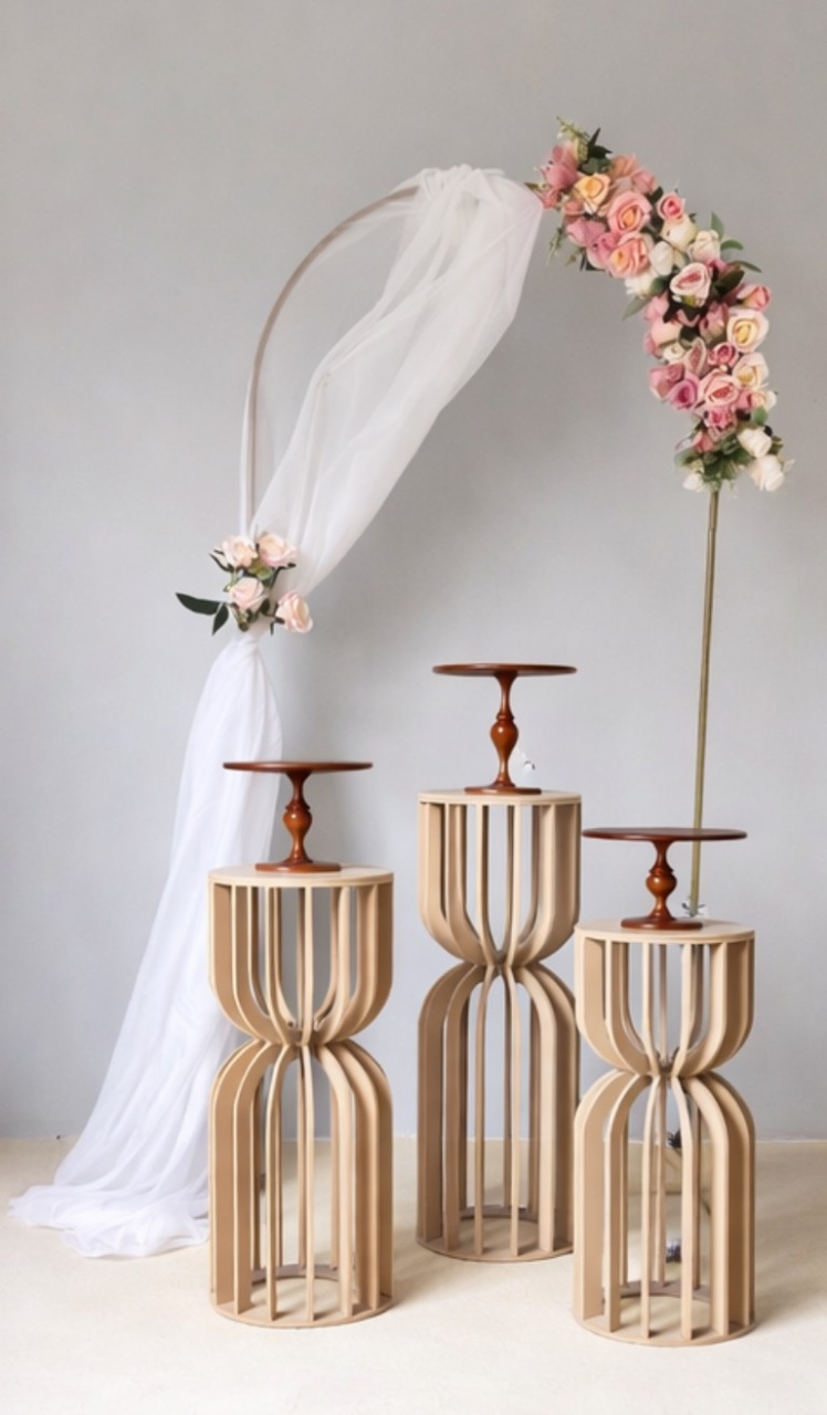 Casamento Com Painel Romano - Mesas Ampulhetas  - Beca Decorações