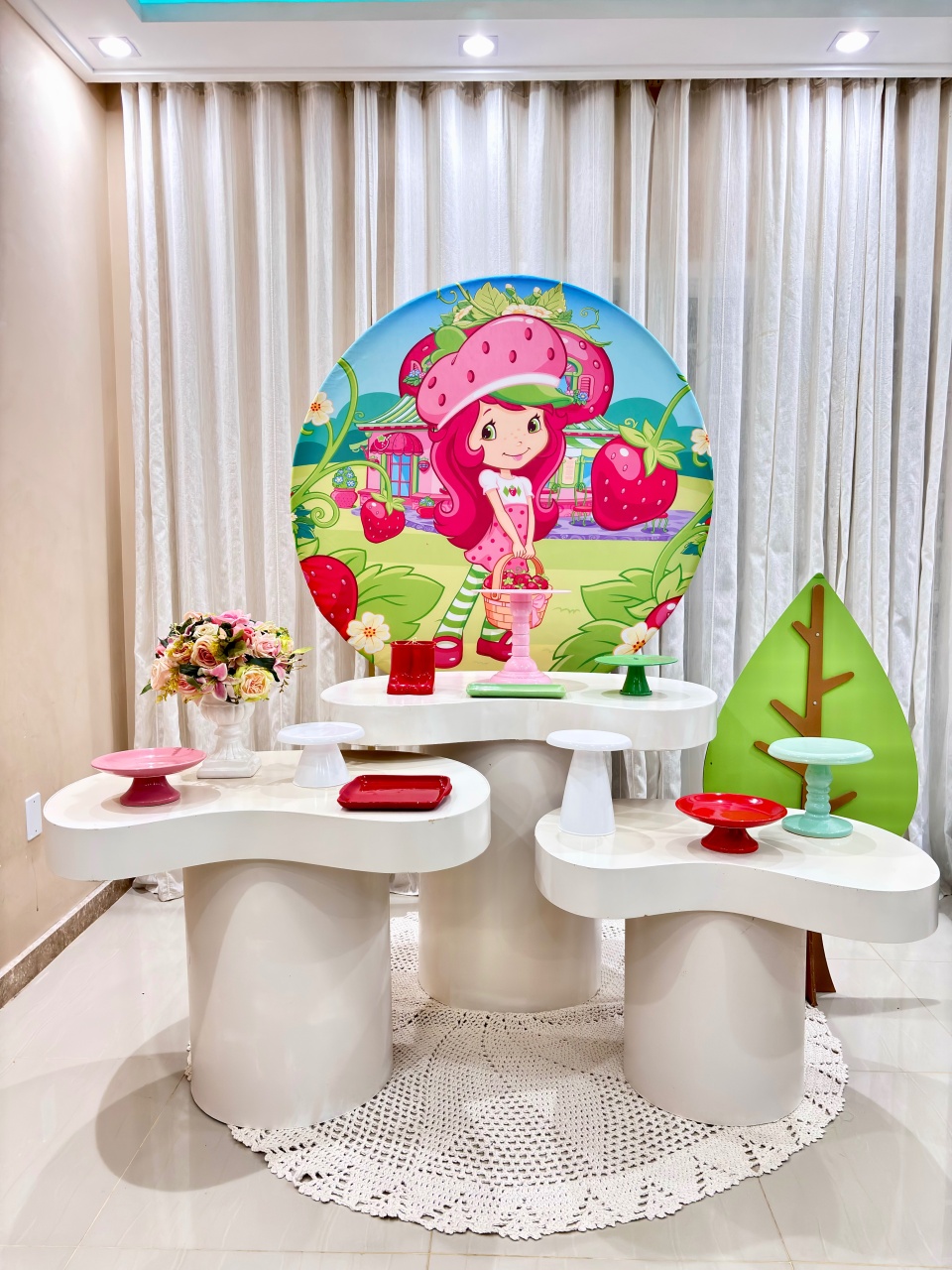 Moranguinho- Mesas Orgânicas    - Beca Decorações