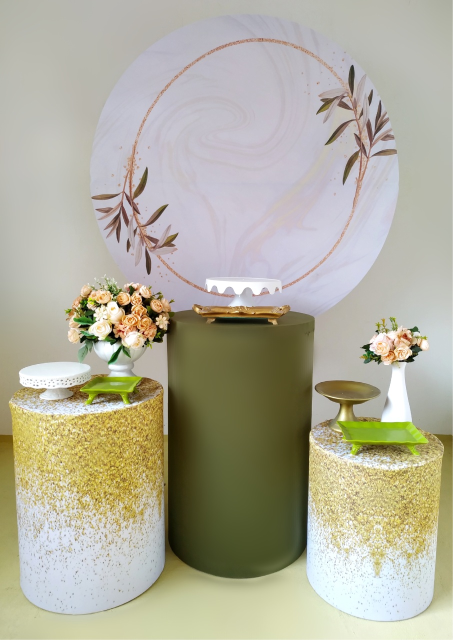 Folhinhas Verdes Com Cilindros  - Beca Decorações