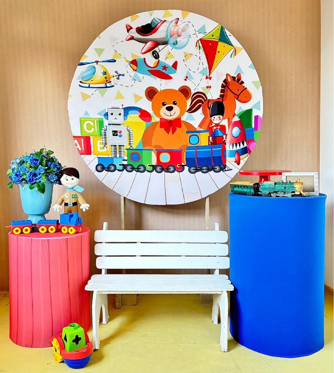 Brinquedos - Cantinho de Fotos - Beca Decorações