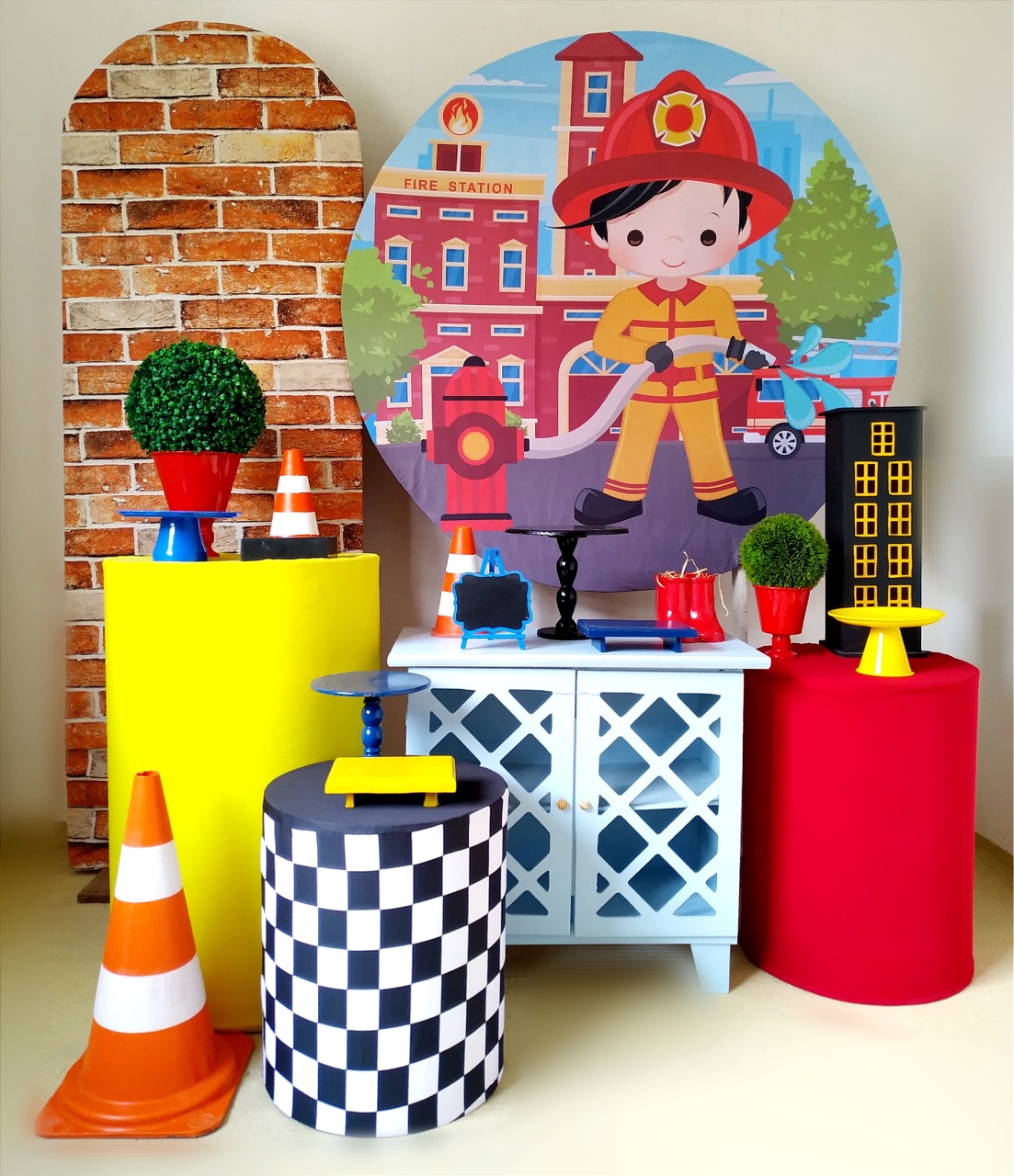 Bombeiro - Kit Diamante  - Beca Decorações