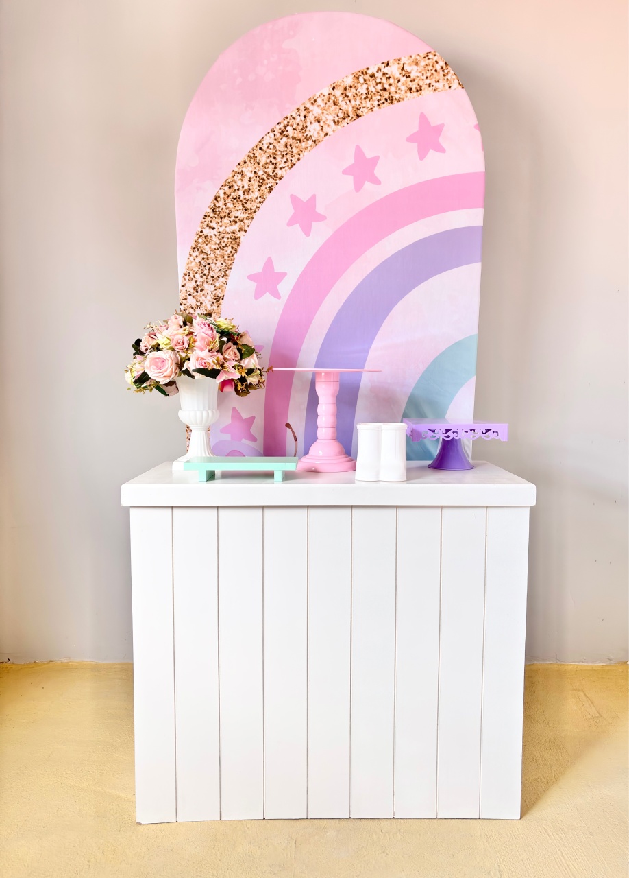 Arco Íris Com Painel Romano  - Beca Decorações