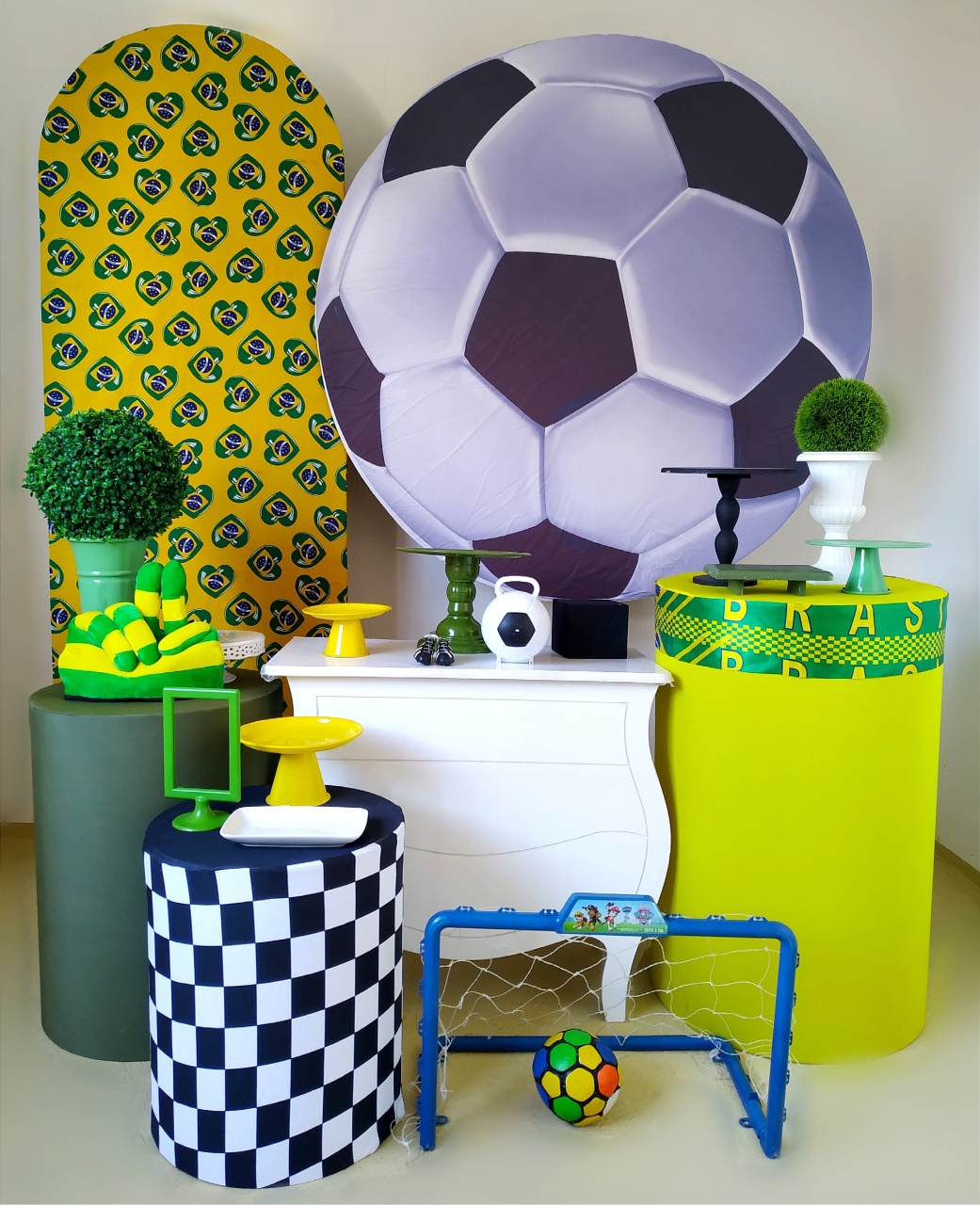 Futebol Brasil - Kit Diamante  - Beca Decorações