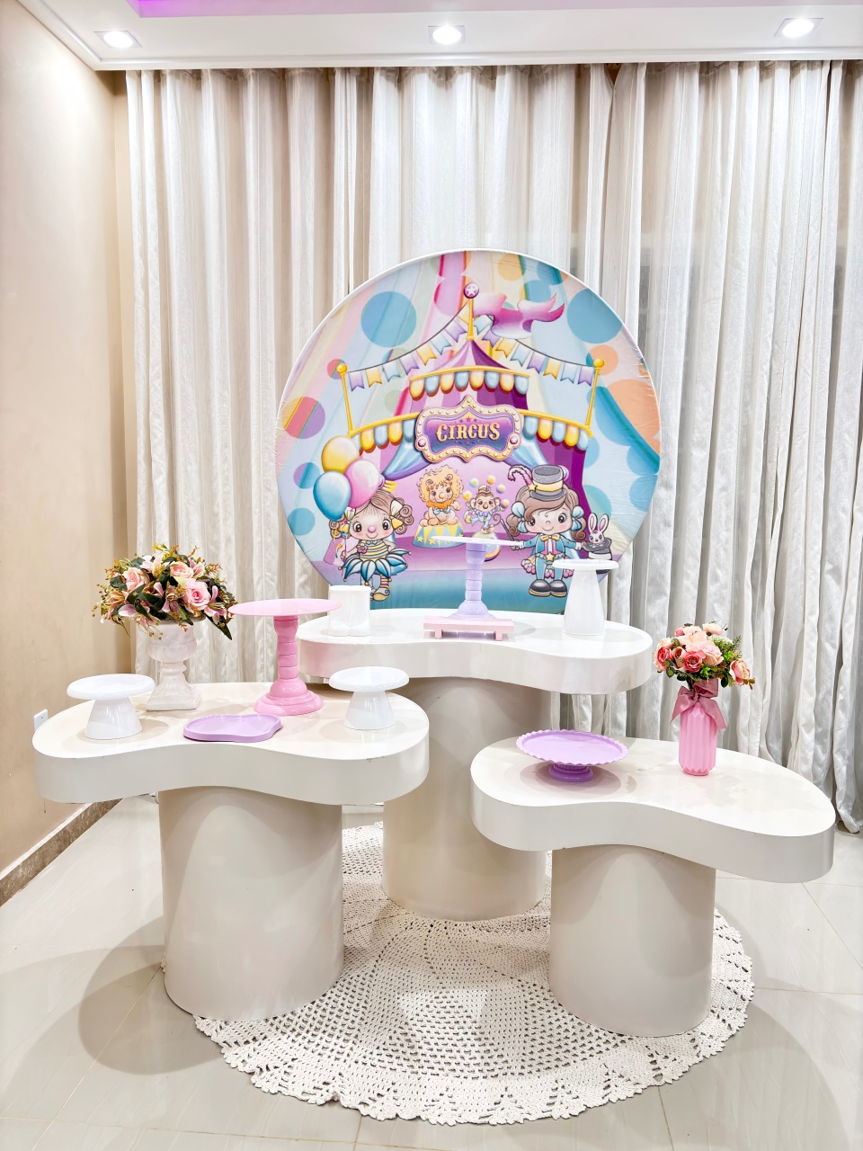 Circo Rosa - Mesas Orgânicas     - Beca Decorações