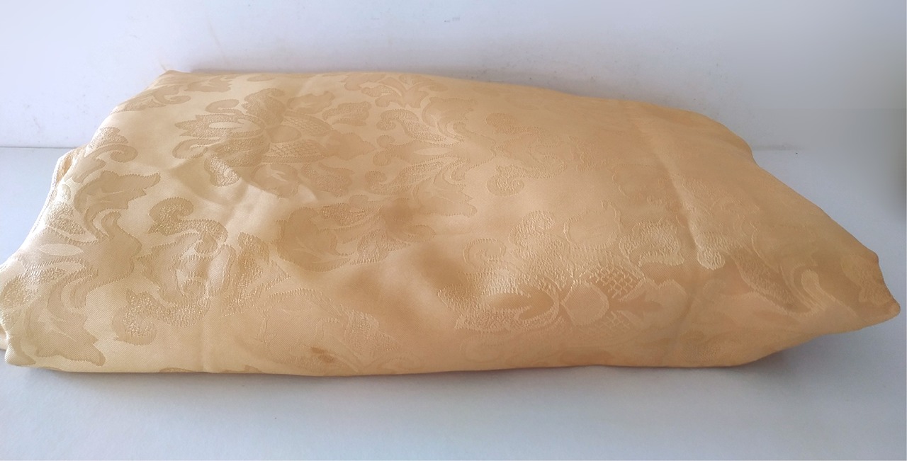 Jacar Dourado (Locação) - Beca Decorações