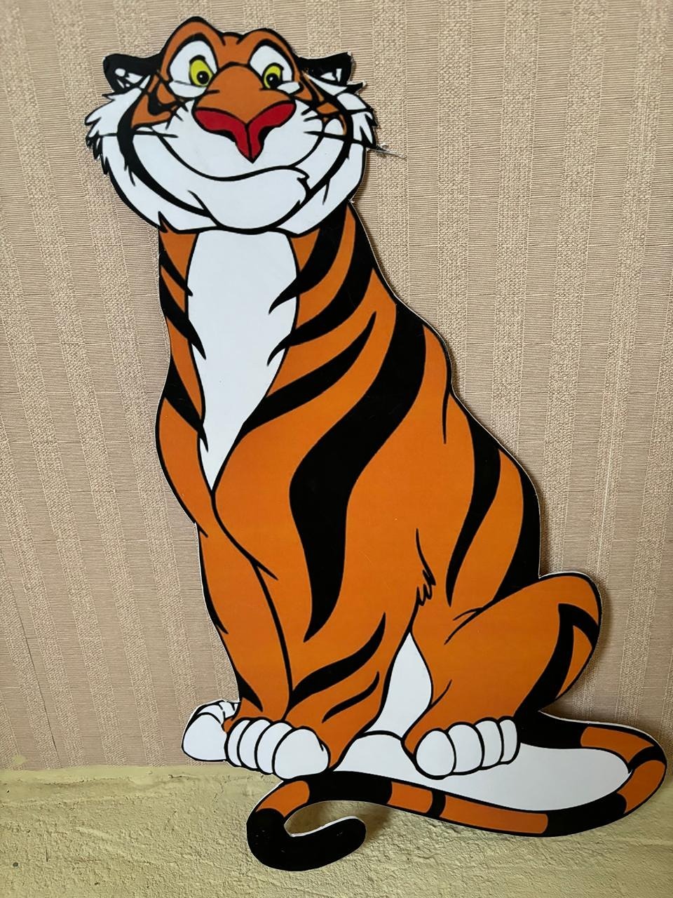 Display Tigre Jasmine (Locação) - Beca Decorações