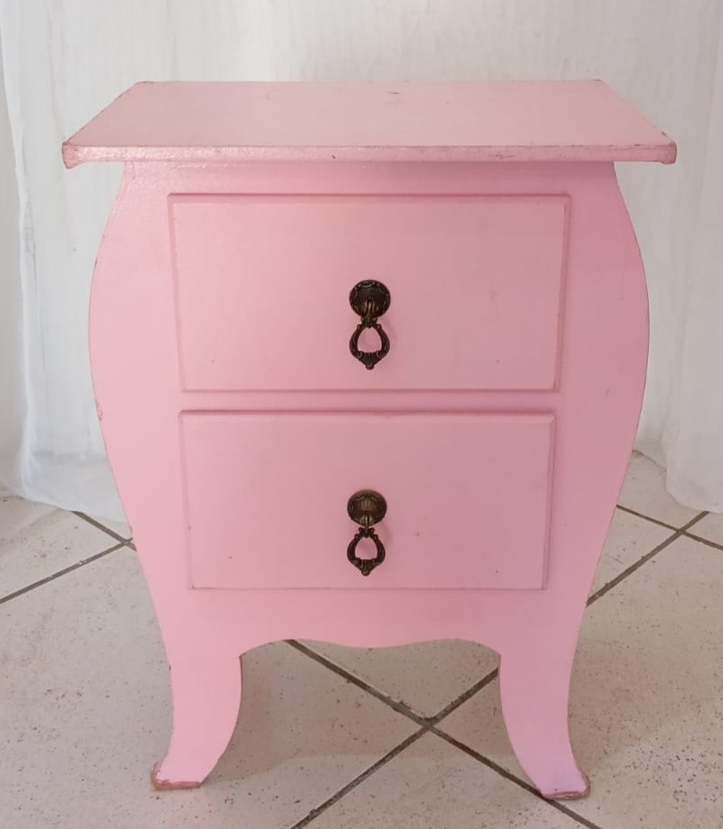 Mini Aparador Rosa - Bonequinha Preta Festas