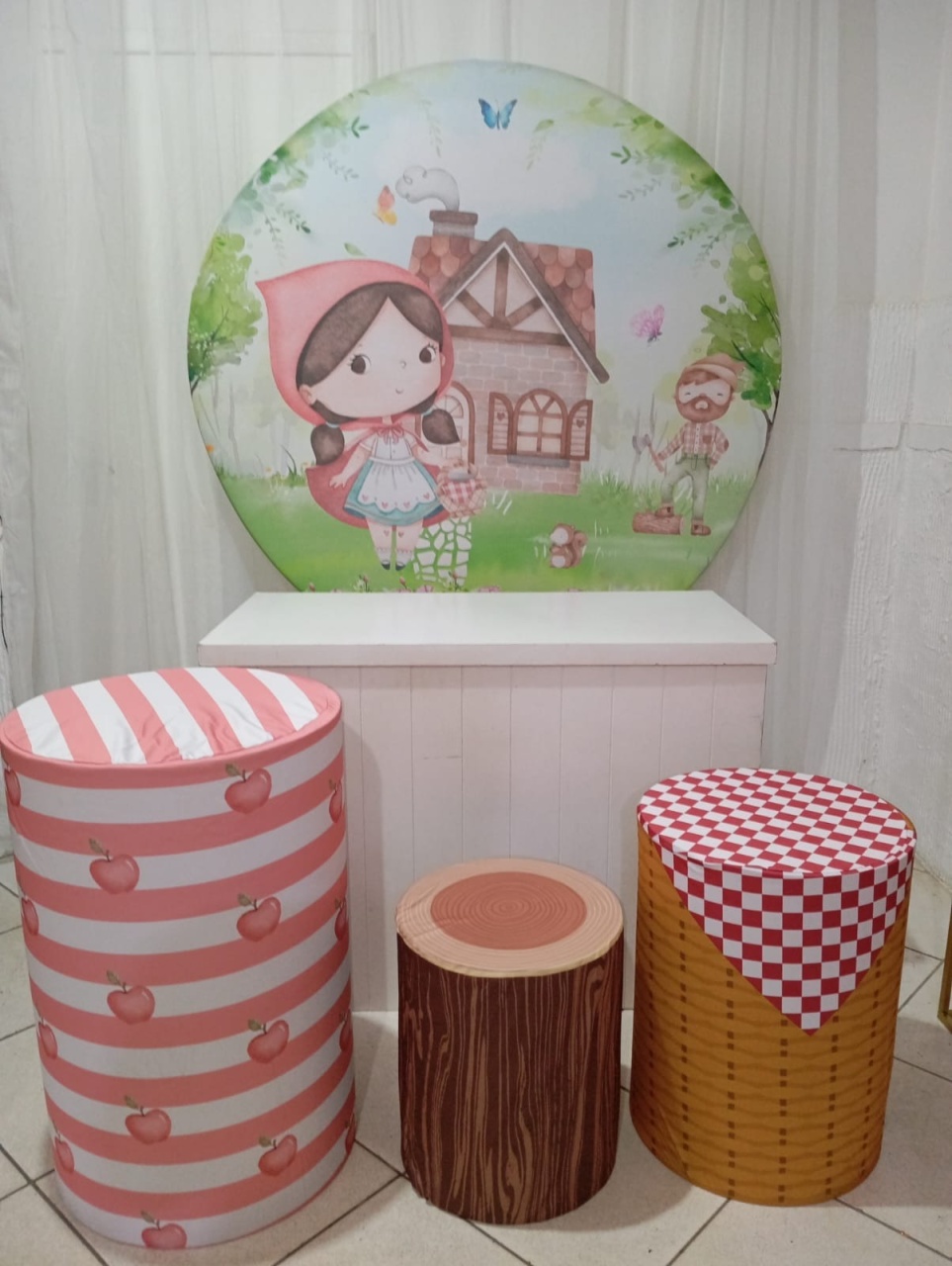 Kit Luxo - Chapeuzinho Vermelho - Bonequinha Preta Festas