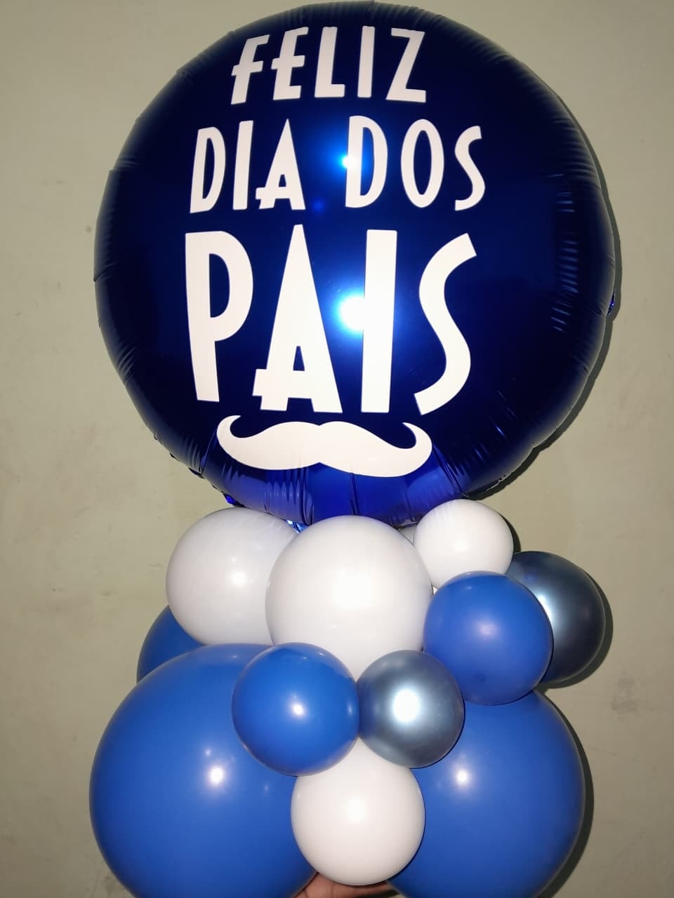 Arranjo de Balão Foil/Metalizado Dia dos Pais - Bonequinha Preta Festas