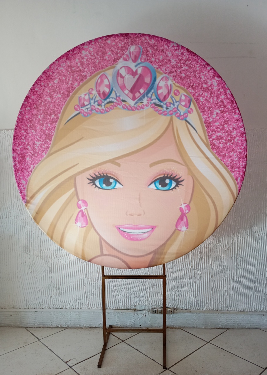 Capa Para Painel Redondo Barbie - 1,5Mt - Bonequinha Preta Festas