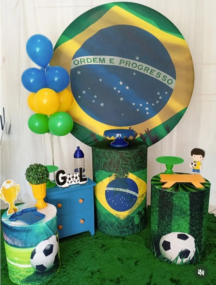 Kit Completo - Brasil / Futebol / Copa Do Mundo - Bonequinha Preta Festas