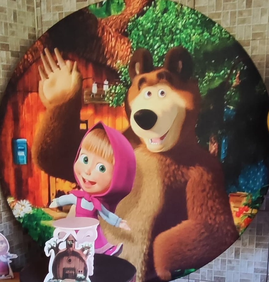 Capa Para Painel Redondo Masha E O Urso 1,5Mt - Bonequinha Preta Festas
