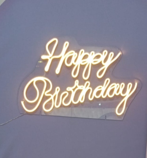 Letreiro Led Happy Birthday - Bonequinha Preta Festas