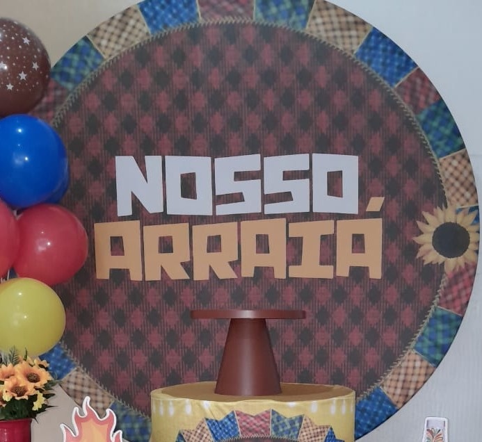 Capa Para Painel Redondo Arraiá / Festa Junina 1,5Mt - Bonequinha Preta Festas