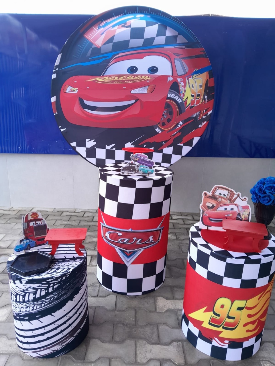 Kit Básico - Carros - Bonequinha Preta Festas