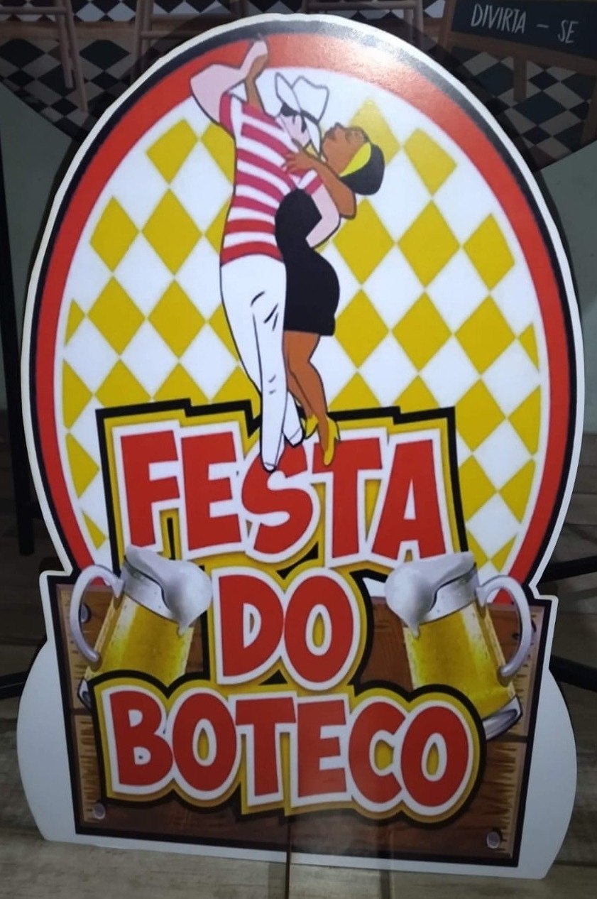 Display de Chão Boteco - Bonequinha Preta Festas