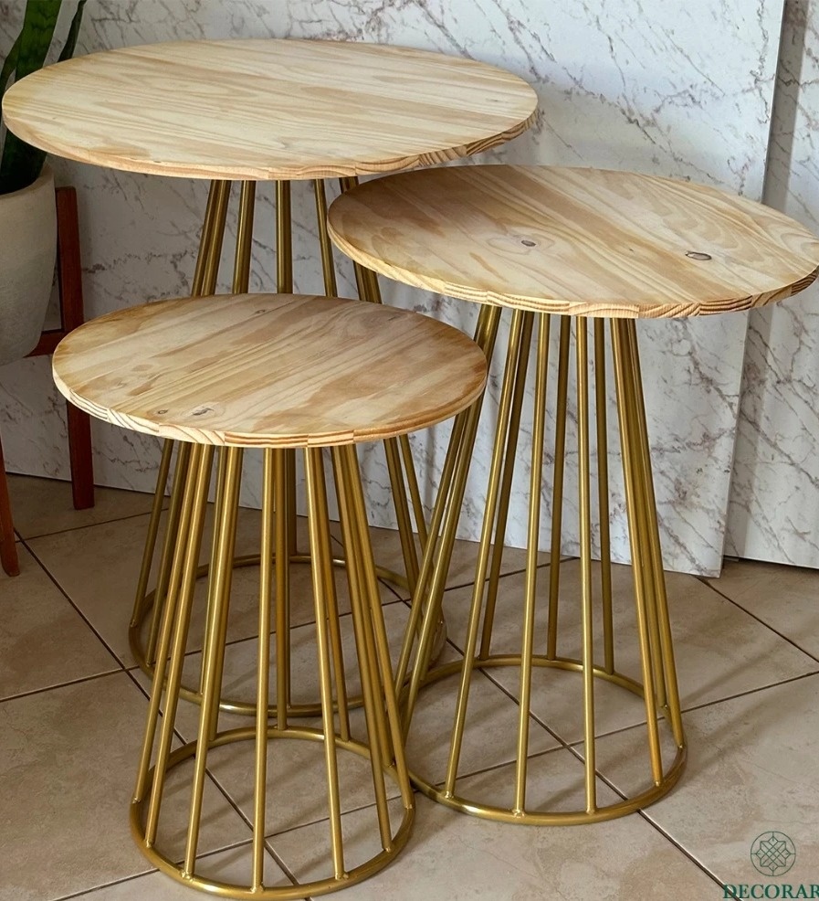 Trio de Mesa Redonda Cone Em Ferro E Madeira - Bonequinha Preta Festas