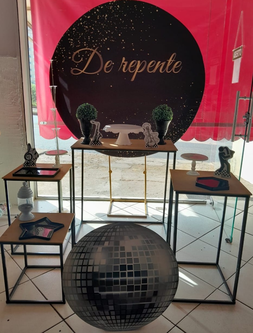Kit Especial - Anos 80 - Bonequinha Preta Festas