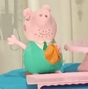 Papai Pig Pelucia - Bonequinha Preta Festas