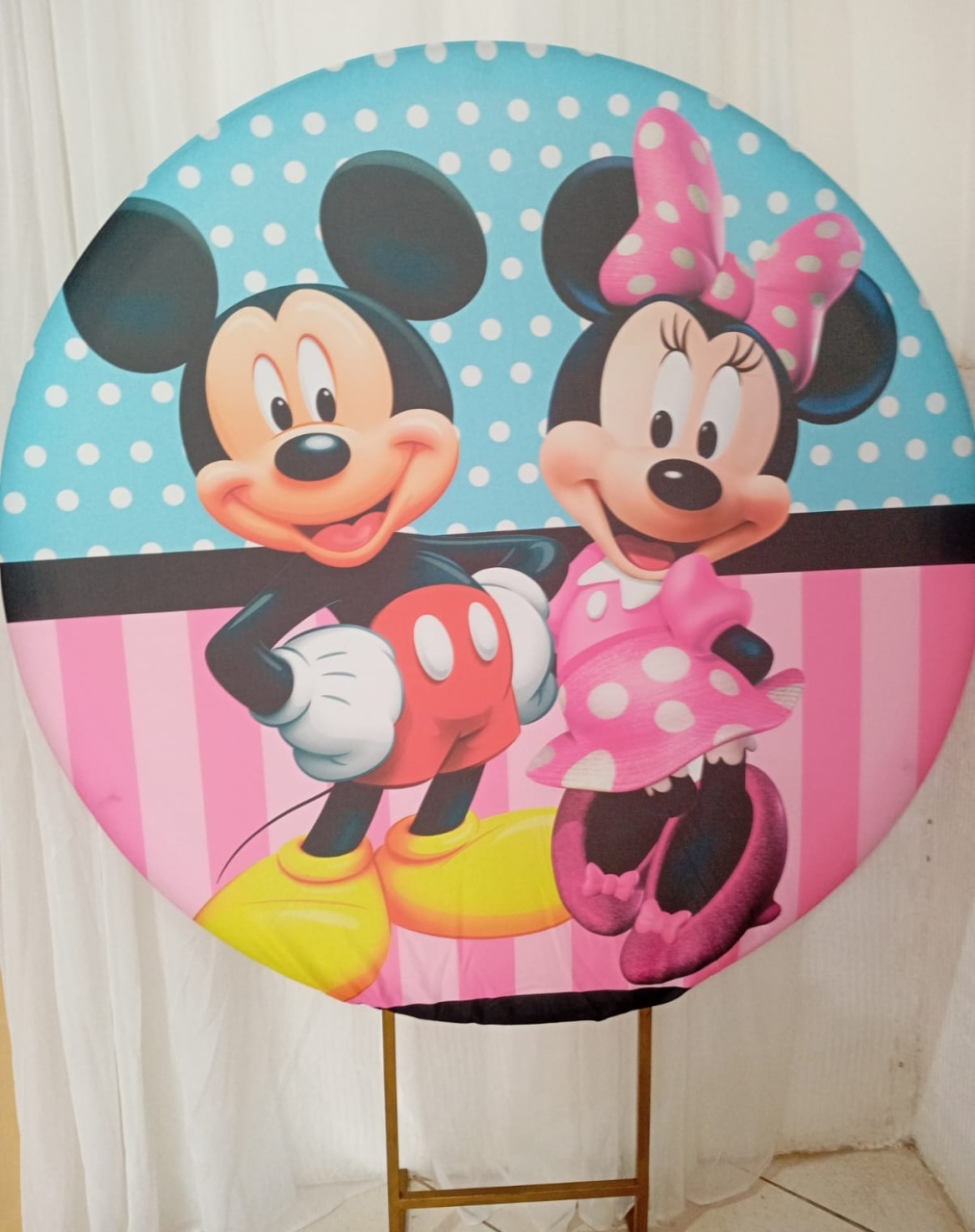 Capa Para Painel Redondo Mickey E Minnie 1,5Mt - Bonequinha Preta Festas