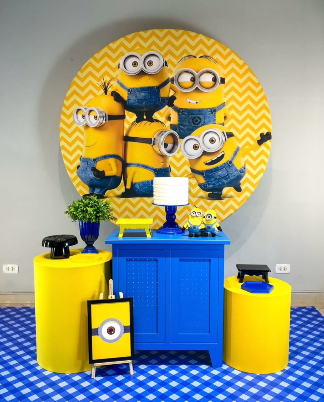 Kit Minions - Prata - Bolando a Festa