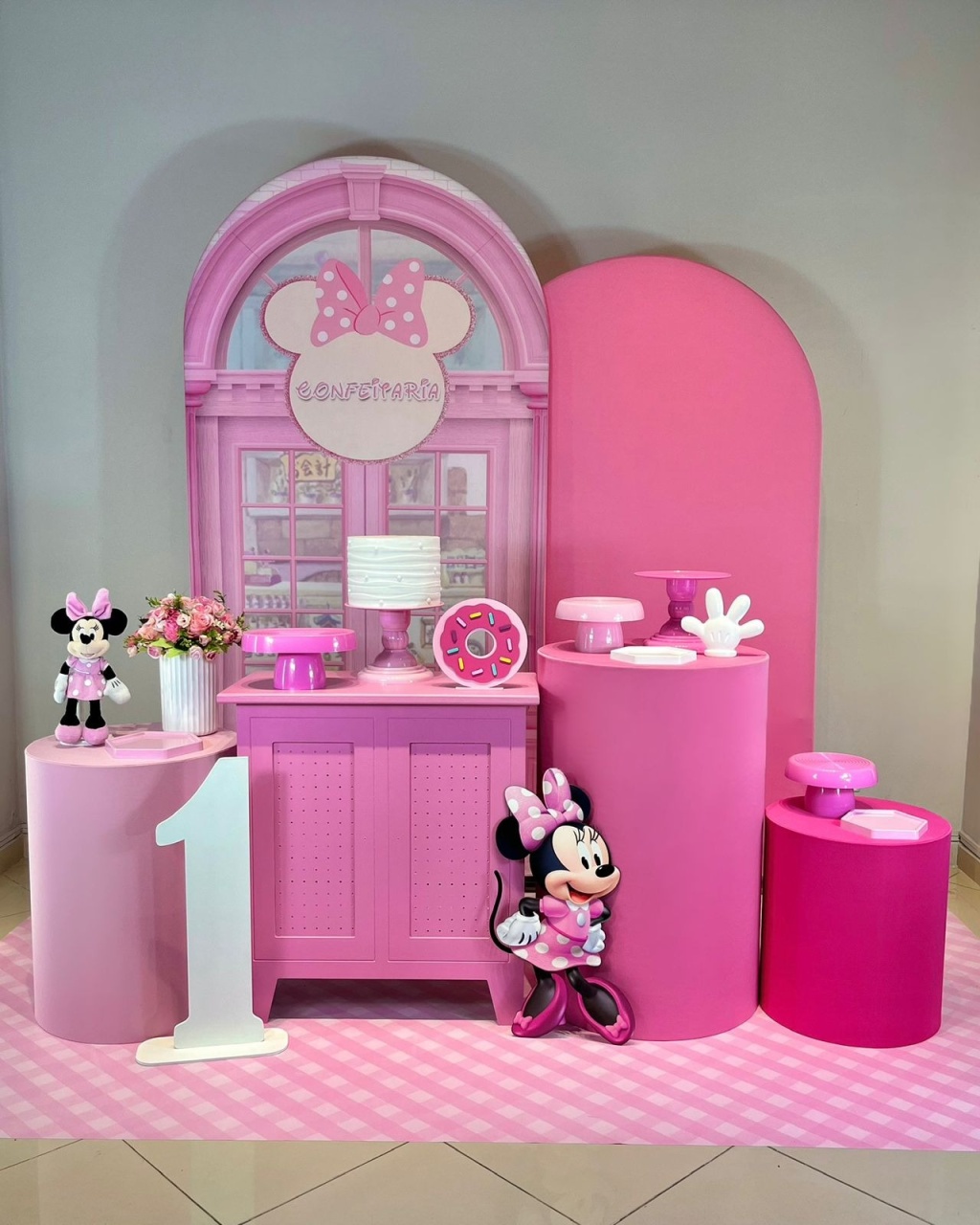 Kit Minnie Confeitaria Romano - Ouro - Bolando a Festa