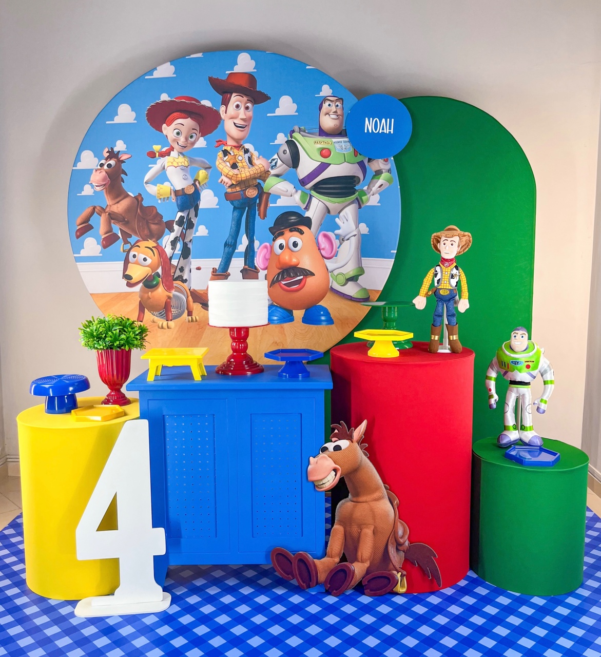 Kit Toy Story 1 - Ouro - Bolando a Festa