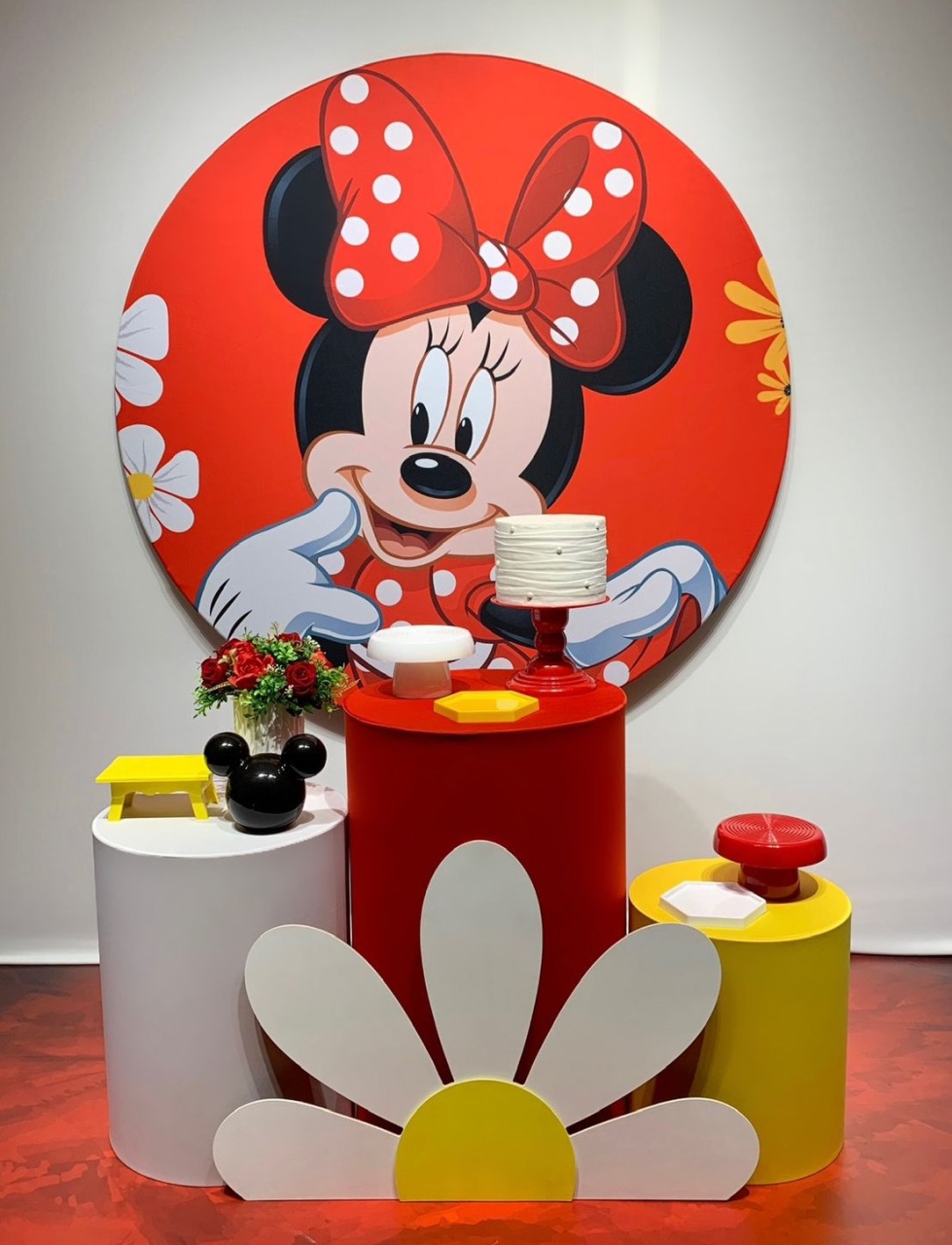 Kit Minnie Vermelha - Bronze - Bolando a Festa
