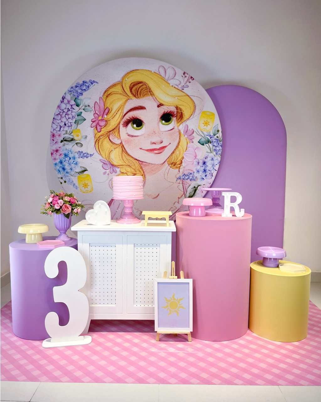 Kit Rapunzel 1 - Ouro - Bolando a Festa