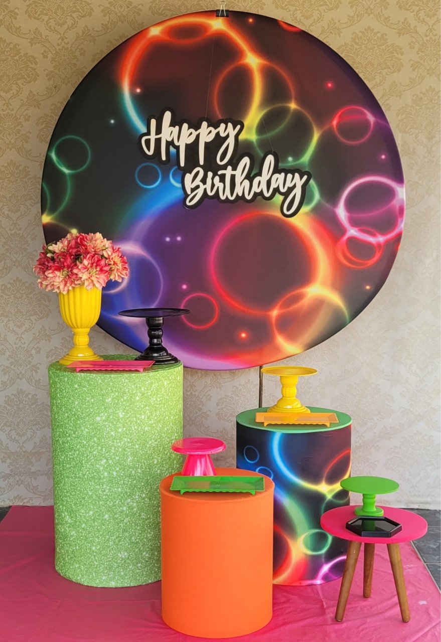 Kit Neon /Com A Letra Happy Birday - Irartdecorações Pegue & MONTE