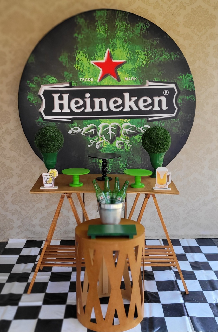 Kit Heineken Mesa Cavalete - Irartdecorações Pegue & MONTE