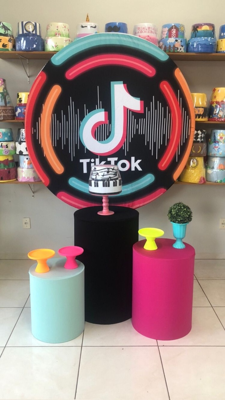 Tik Tok Menina - Plus  - Catálogo Tay pegue e monte