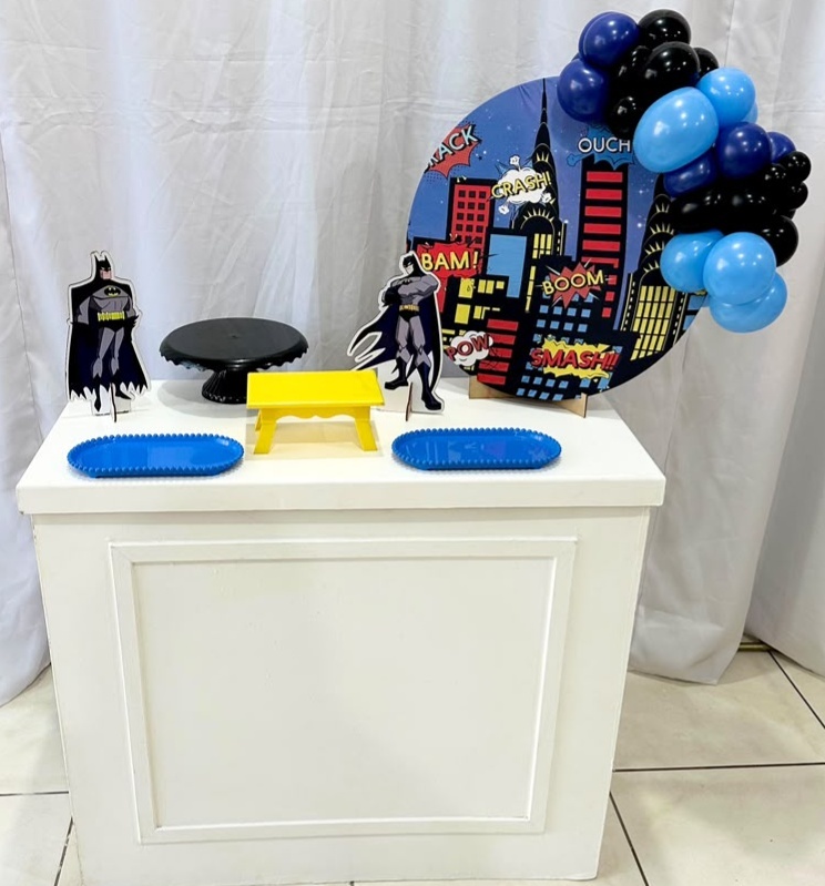 Kit Mesa Batman - Catálogo Tay pegue e monte