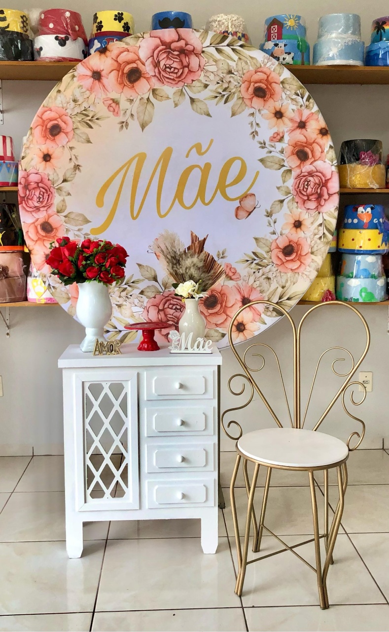 Mãe Com Cadeira - Catálogo Tay pegue e monte