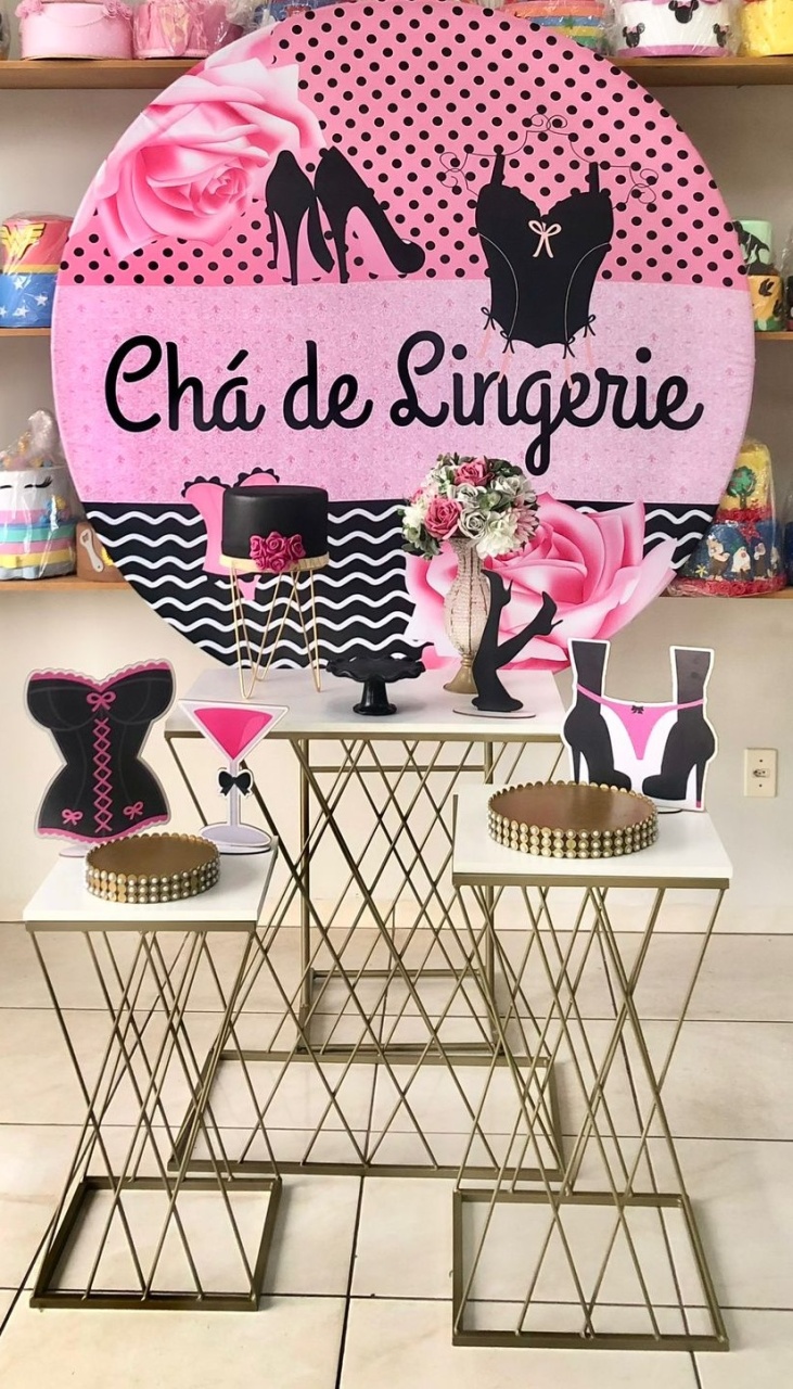 Chá de Lingerie Rosa - Mesa X - Catálogo Tay pegue e monte