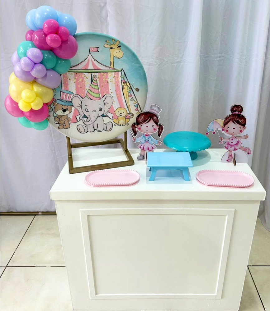 Kit Mesa Circo Rosa1 - Catálogo Tay pegue e monte