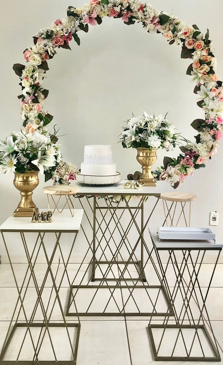 Arco Floral Branco 2.0 - Catálogo Tay pegue e monte