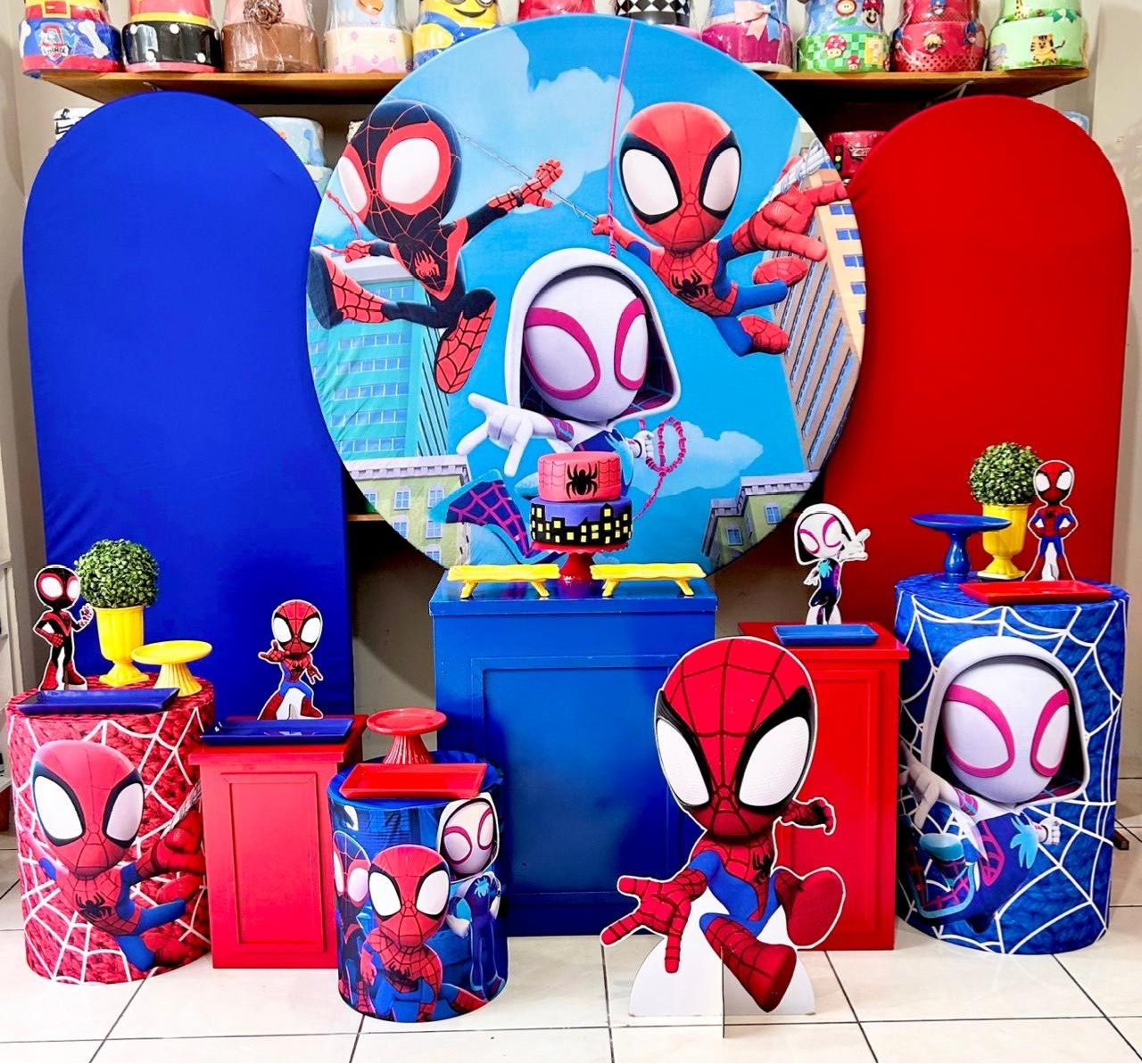 Spidey Friends Mega - Homem-Aranha  - Catálogo Tay pegue e monte