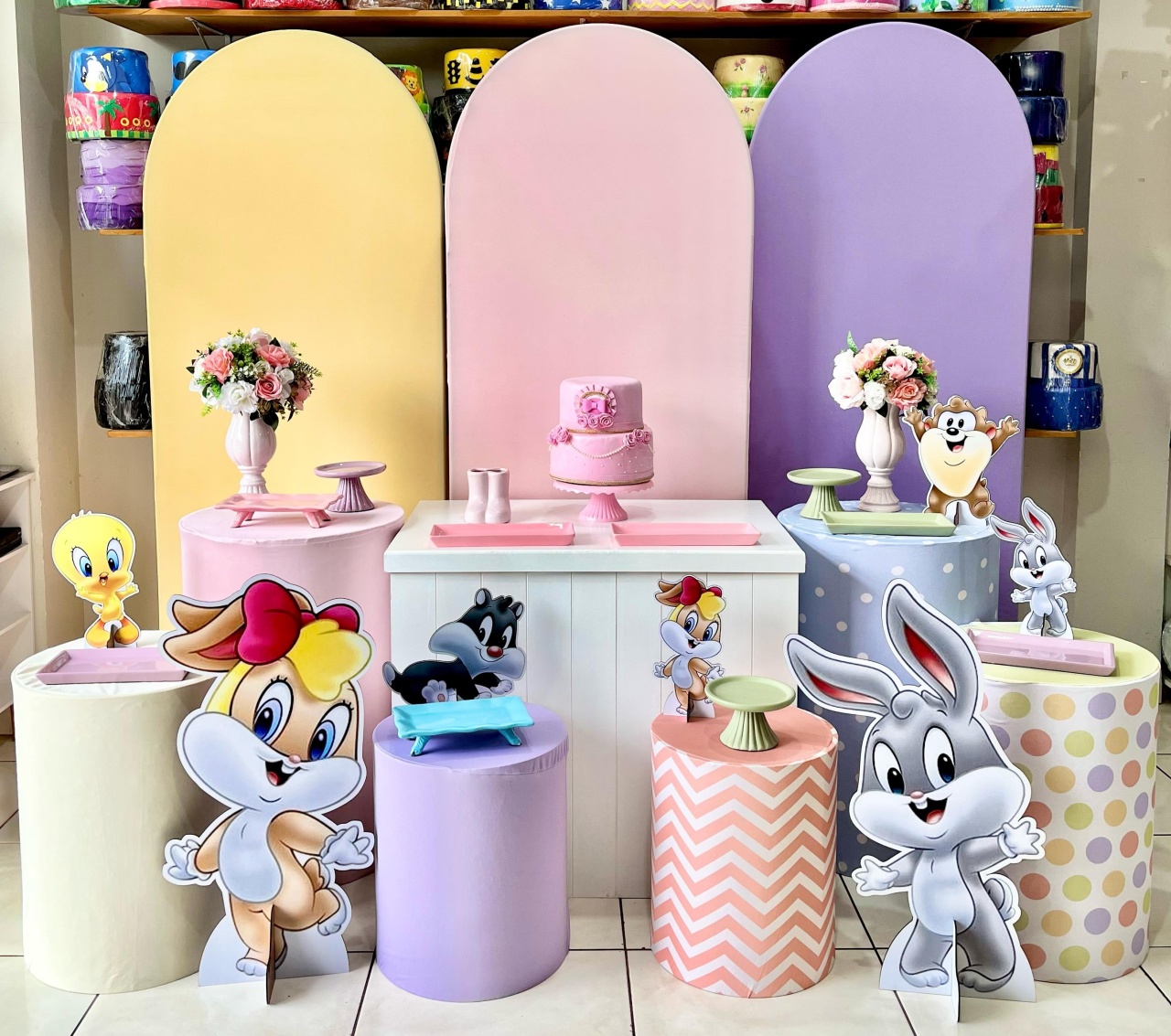 Baby Looney Tunes Menina - Romano Mega - Catálogo Tay pegue e monte