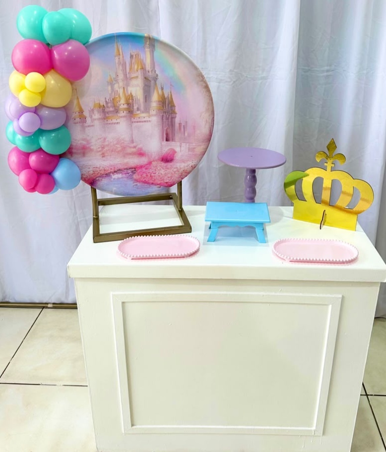 Kit Mesa Realeza1 - Catálogo Tay pegue e monte