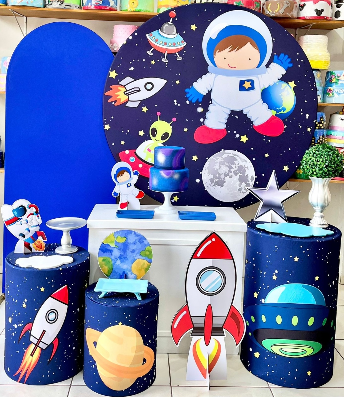 Astronauta - Master - Catálogo Tay pegue e monte