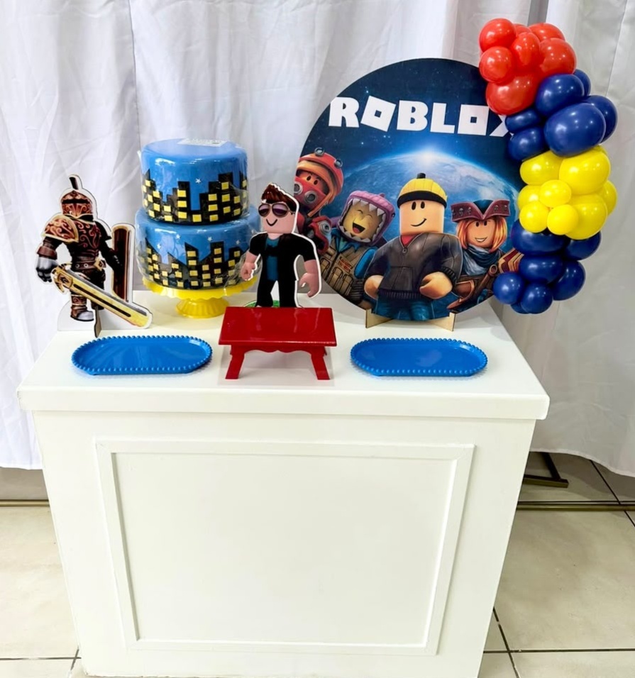 Kit Mesa Roblox1 - Catálogo Tay pegue e monte