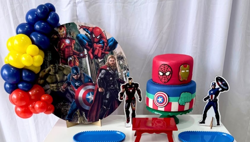 Kit Mesa Vingadores2 - Catálogo Tay pegue e monte