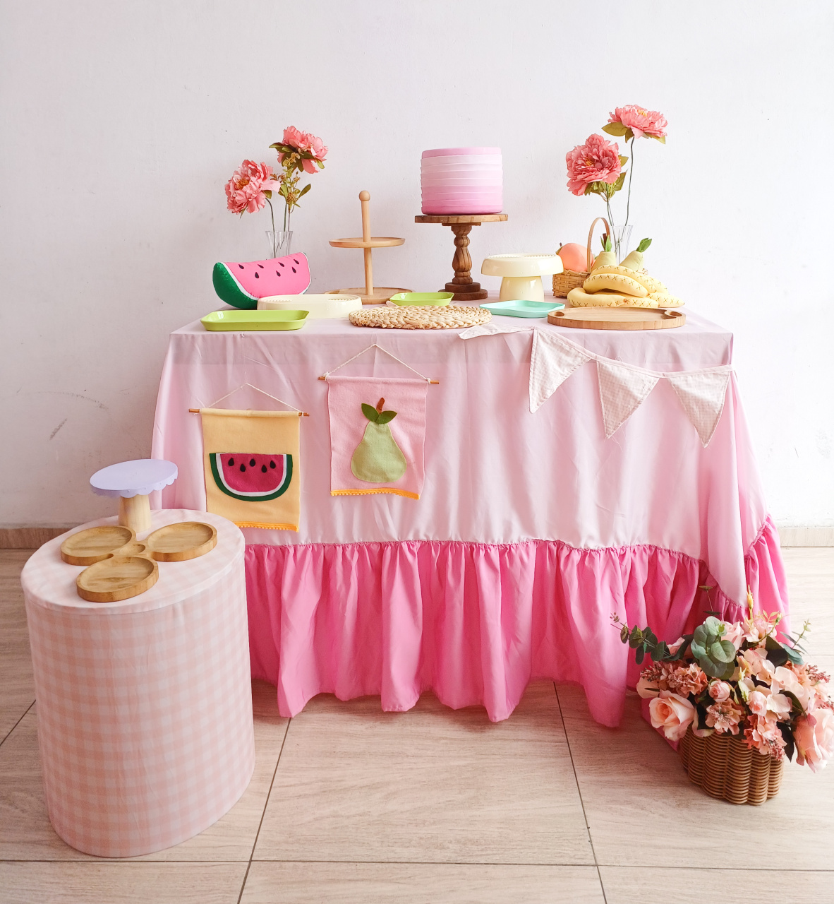 Mesa Afetiva Festiva Frutinhas Piquenique - Bella decor by Tamires