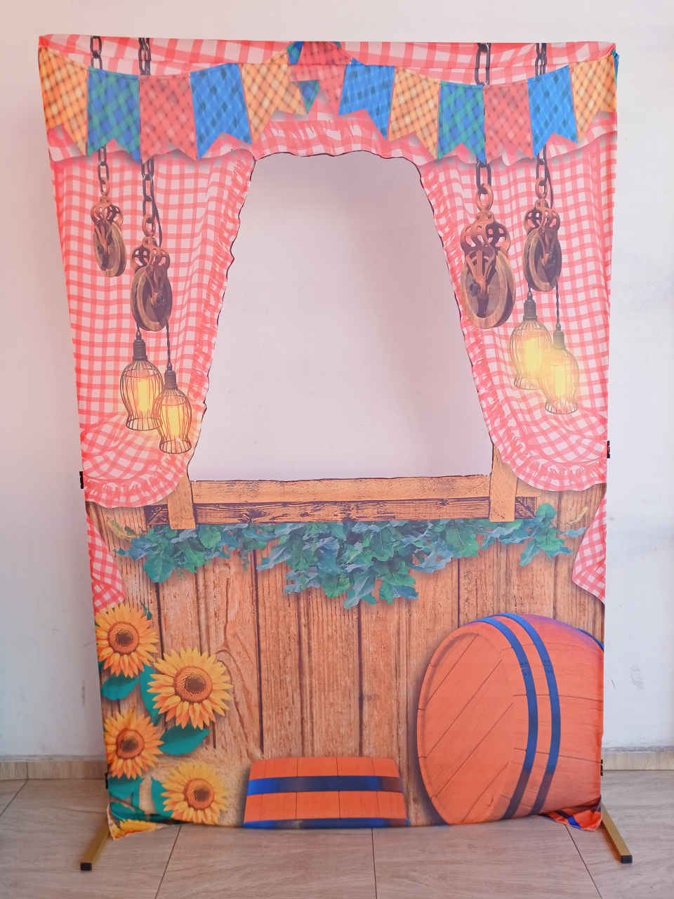 Painel Instagramável Festa Junina - Bella decor by Tamires