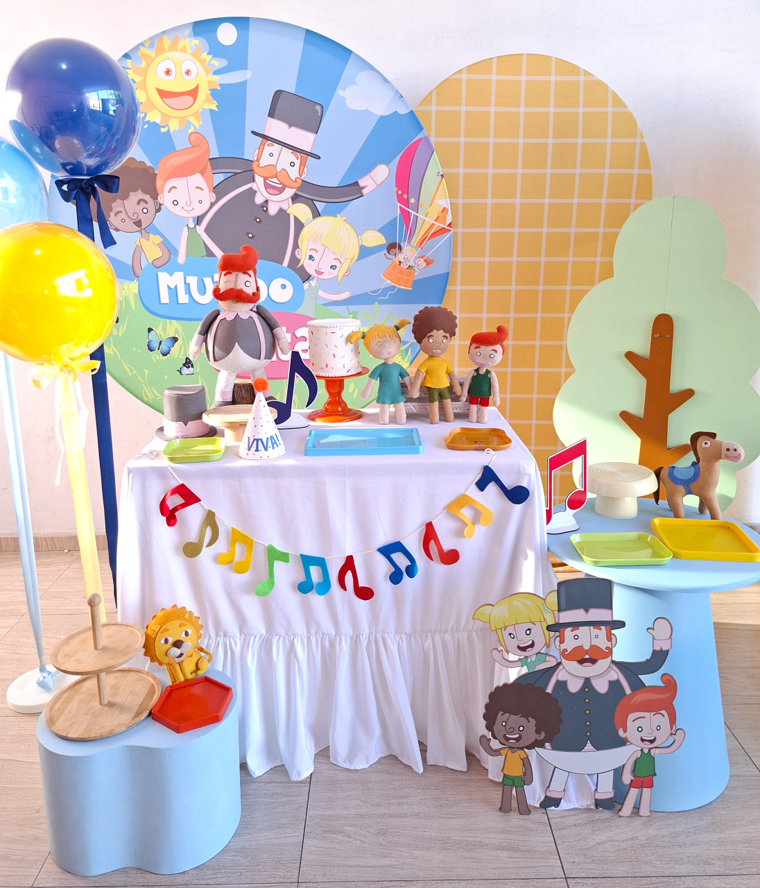 Festa Afetiva Mundo Bita Com Arvore - Bella decor by Tamires